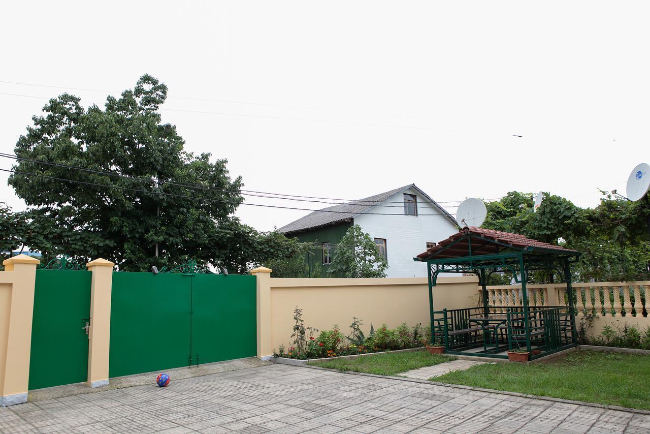 Hotel Botanica Chakvi Exterior foto
